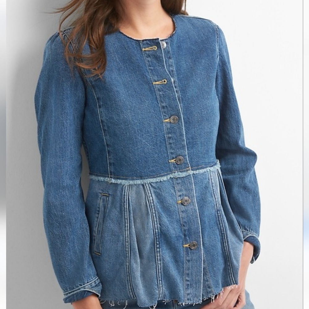 Gap Jean Jacket - Picture 2 of 4